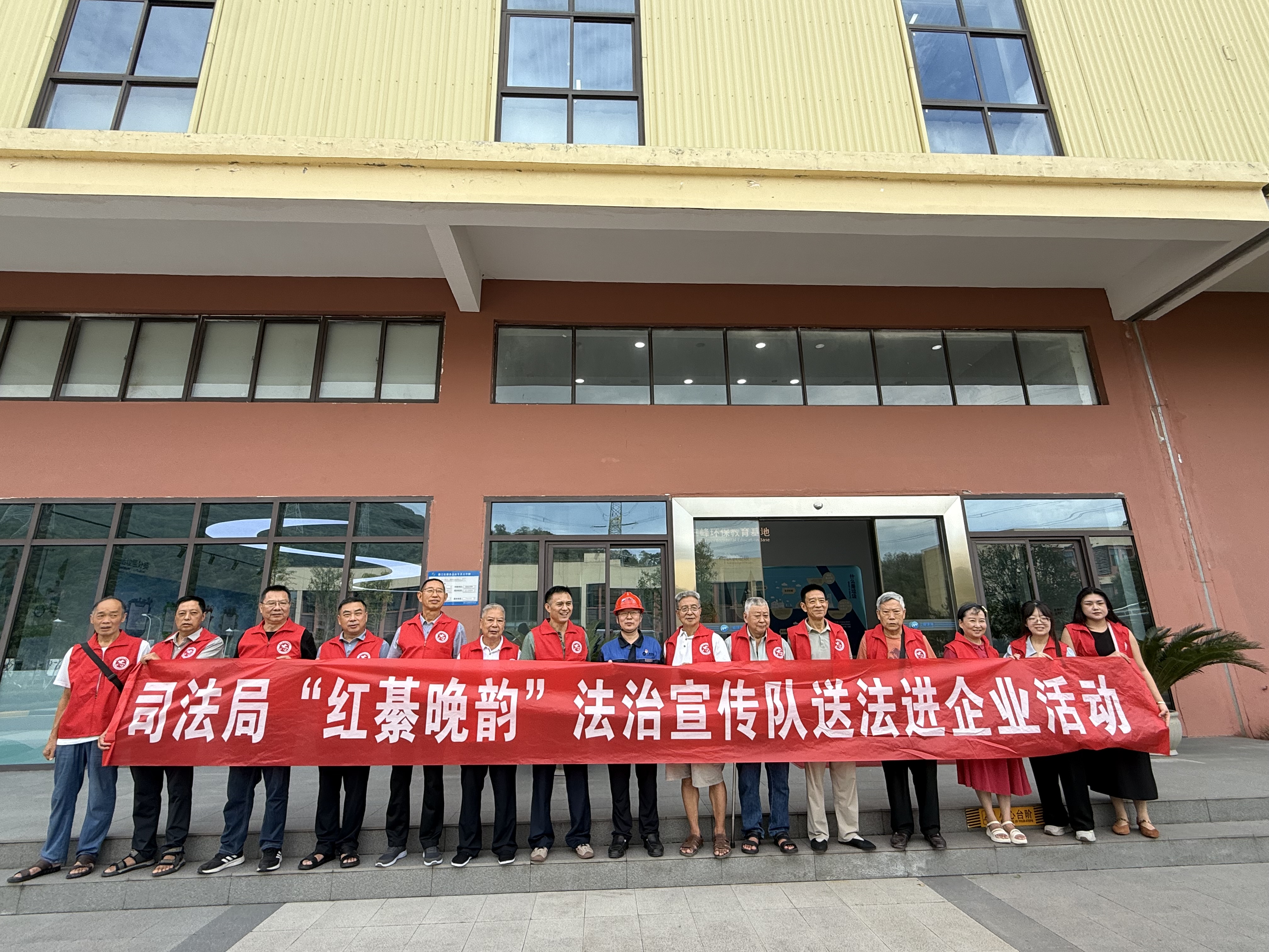 照片2.jpg 照片2.jpg